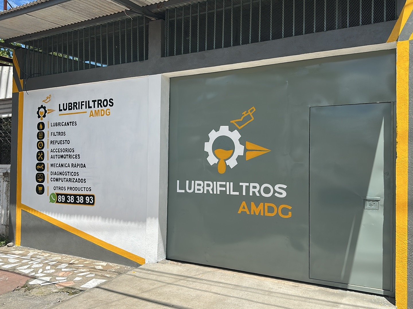 Entrada del local de Lubrifiltros AMDG en Managua